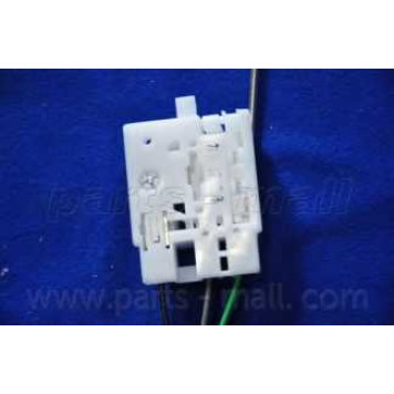 Датчик запаса топлива PARTS-MALL PDA-507-4