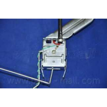 Датчик запаса топлива PARTS-MALL PDB-555-5