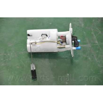 Топливный насос PARTS-MALL PDC-M008-2