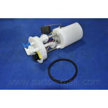 Топливный насос PARTS-MALL PDC-M012-1