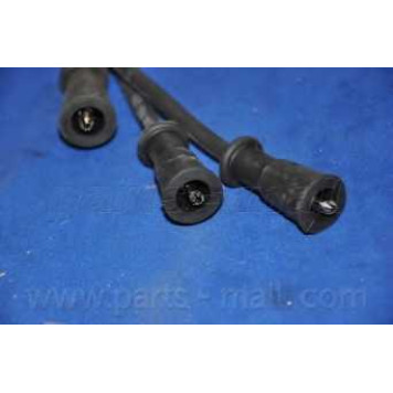 Комплект проводов зажигания PARTS-MALL PEA-E79-3