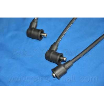Комплект проводов зажигания PARTS-MALL PEB-E56-1