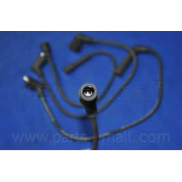 Комплект проводов зажигания PARTS-MALL PEC-E03-4