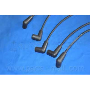 Комплект проводов зажигания PARTS-MALL PEC-E05-1