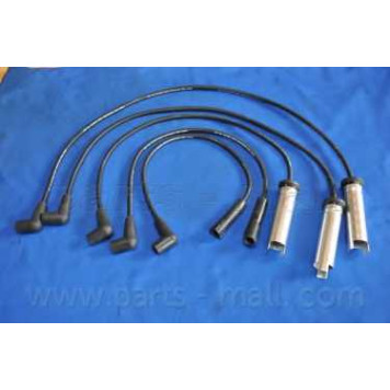 Комплект проводов зажигания PARTS-MALL PEC-E08-1