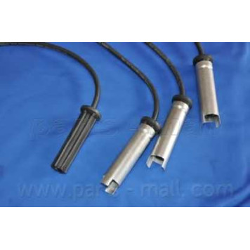 Комплект проводов зажигания PARTS-MALL PEC-E10-3