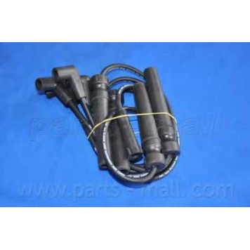 Комплект проводов зажигания PARTS-MALL PEC-E51