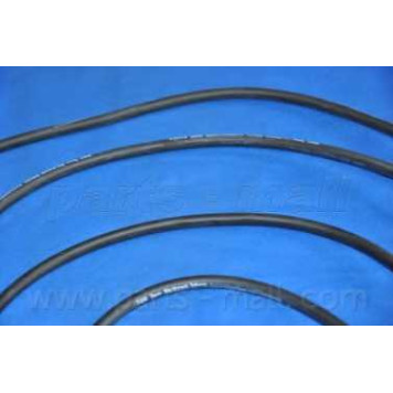 Комплект проводов зажигания PARTS-MALL PEG-E04-2