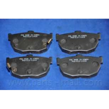 Колодки тормозные дисковые задний/передний для HYUNDAI COUPE(GK,RD) / KIA CERATO(LD) <b>PARTS-MALL PKA-012</b>-1