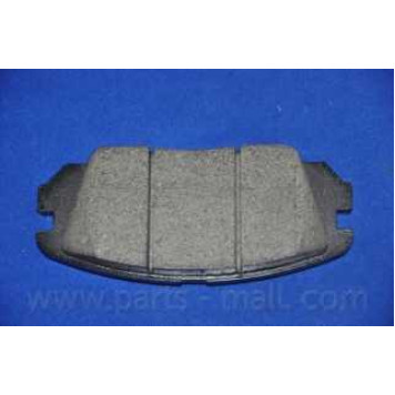 Колодки тормозные дисковые передний для HYUNDAI GRANDEUR(TG), SONATA(NF) <b>PARTS-MALL PKA-029</b>-6