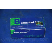 Колодки тормозные дисковые PARTS-MALL PKA-033