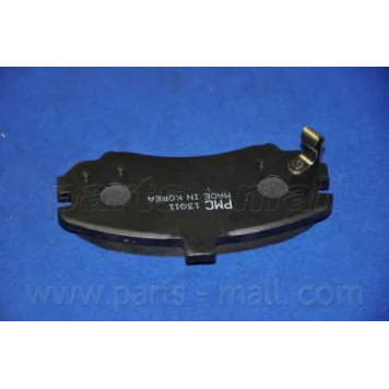 Колодки тормозные дисковые передний <b>PARTS-MALL PKA-034</b>-2