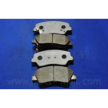 Колодки тормозные дисковые передний <b>PARTS-MALL PKA-049</b>-2