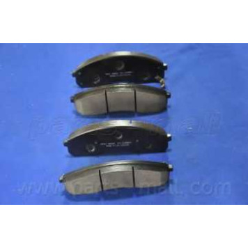 Колодки тормозные дисковые передний <b>PARTS-MALL PKB-013</b>-1