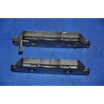 Колодки тормозные дисковые передний для KIA RIO(DC#) <b>PARTS-MALL PKB-017</b>-3