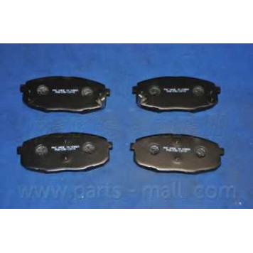 Колодки тормозные дисковые передний для HYUNDAI i30(FD) / KIA CEED(ED,JD), CERATO(TD) <b>PARTS-MALL PKB-035</b>-1