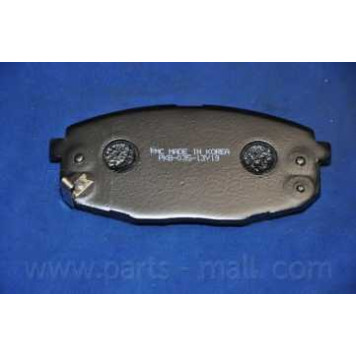 Колодки тормозные дисковые передний для HYUNDAI i30(FD) / KIA CEED(ED,JD), CERATO(TD) <b>PARTS-MALL PKB-035</b>-3