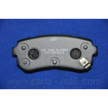 Колодки тормозные дисковые задний для KIA PICANTO(TA) <b>PARTS-MALL PKB-039</b>-3