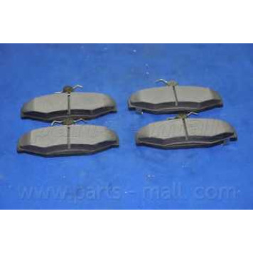 Колодки тормозные дисковые задний для SSANGYONG KORANDO(KJ), MUSSO(FJ) <b>PARTS-MALL PKD-008</b>-1