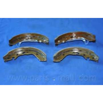 Комплект тормозных колодок задний <b>PARTS-MALL PLA-002</b>-1