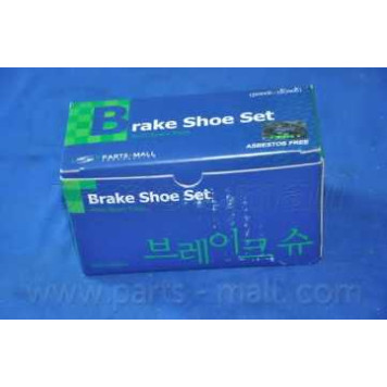 Комплект тормозных колодок задний <b>PARTS-MALL PLA-002</b>