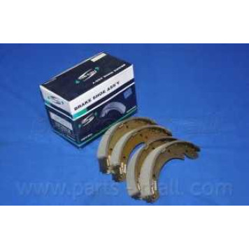 Комплект тормозных колодок задний <b>PARTS-MALL PLA-003</b>-2