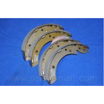 Комплект тормозных колодок задний <b>PARTS-MALL PLA-003</b>