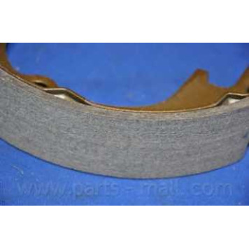 Комплект тормозных колодок задний для HYUNDAI PORTER <b>PARTS-MALL PLA-004</b>-3