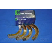 Комплект тормозных колодок задний для HYUNDAI GRACE / SSANGYONG ACTYON SPORTS(QJ), ISTANA, KORANDO(KJ), KYRON, MUSSO(FJ), REXTON(GAB#) <b>PARTS-MALL PLA-006</b>