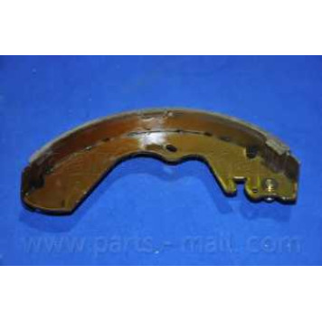 Комплект тормозных колодок задний для HYUNDAI GALLOPER, H-1 / MITSUBISHI GALLOPER(JK-01) <b>PARTS-MALL PLA-007</b>-6