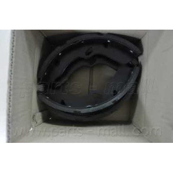 Комплект тормозных колодок задний для HYUNDAI HD LIGHT <b>PARTS-MALL PLA-019</b>-3