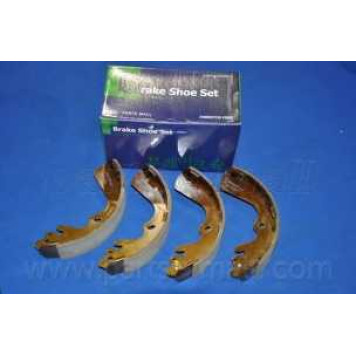 Комплект тормозных колодок задний для HYUNDAI PORTER <b>PARTS-MALL PLA-026</b>-4