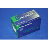 Комплект тормозных колодок задний <b>PARTS-MALL PLA-027</b>