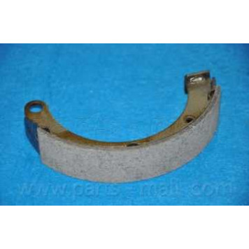 Комплект тормозных колодок задний <b>PARTS-MALL PLA-052</b>-5