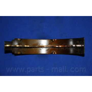 Комплект тормозных колодок задний для KIA BONGO <b>PARTS-MALL PLB-002</b>-2