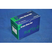 Комплект тормозных колодок задний для KIA RIO(DC#) <b>PARTS-MALL PLB-017</b>