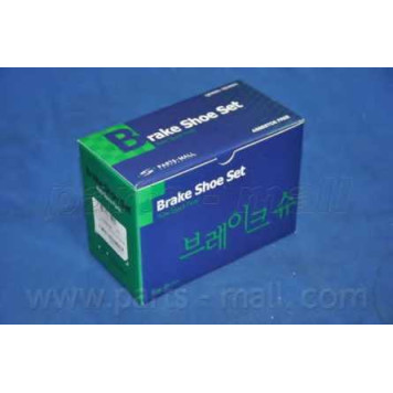 Комплект тормозных колодок задний для KIA RIO(DC#) <b>PARTS-MALL PLB-017</b>