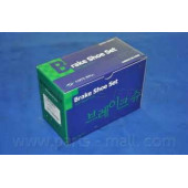 Комплект тормозных колодок задний для KIA RIO(DC#) <b>PARTS-MALL PLB-018</b>