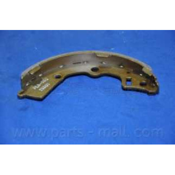 Комплект тормозных колодок задний для KIA PICANTO(BA) <b>PARTS-MALL PLB-030</b>-2