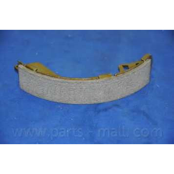 Комплект тормозных колодок задний для KIA PICANTO(BA) <b>PARTS-MALL PLB-030</b>-3