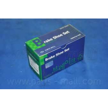 Комплект тормозных колодок задний для KIA PICANTO(BA) <b>PARTS-MALL PLB-030</b>