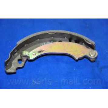 Комплект тормозных колодок задний для PEUGEOT 206(2A/C) <b>PARTS-MALL PLX-001L</b>-4