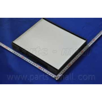 Фильтр салонный PARTS-MALL PMA-004-2