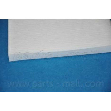 Фильтр салонный PARTS-MALL PMA-022-4