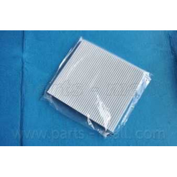 Фильтр салонный PARTS-MALL PMA-043