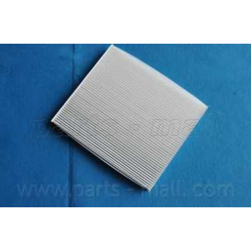 Фильтр салонный PARTS-MALL PMA-C18-1