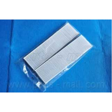 Фильтр салонный PARTS-MALL PMA-C40