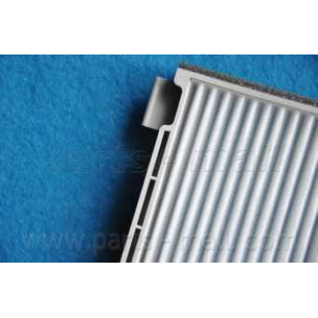 Фильтр салонный PARTS-MALL PMA-P28-3