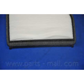 Фильтр салонный PARTS-MALL PMC-005-1