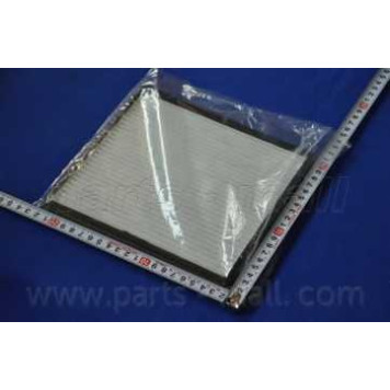 Фильтр салонный PARTS-MALL PMC-009-1